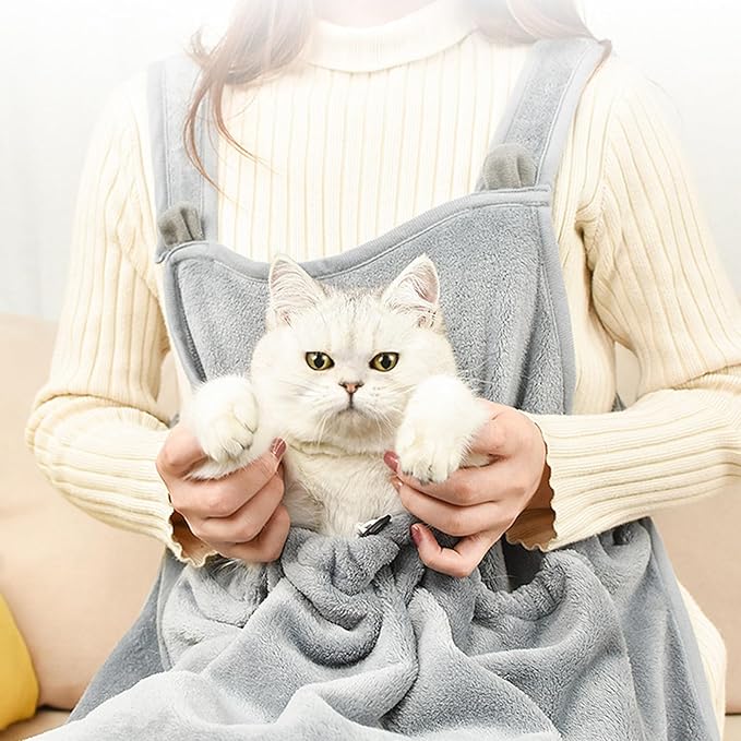 CozyCare - Förklädet som stärker bandet mellan dig och din katt