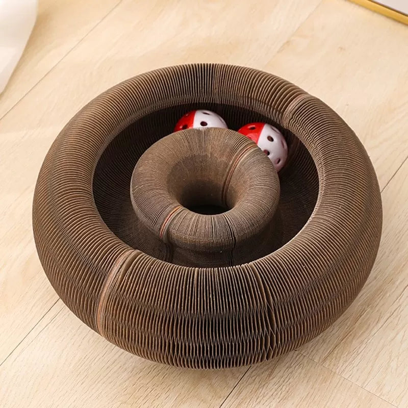 KittyRing - Interaktiv kattleksak med bollbana, klösbräda och formskiftning